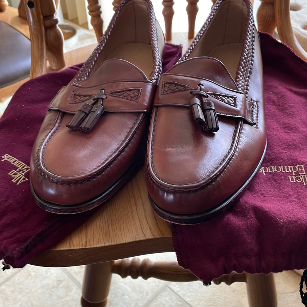 Men’s Tassel Slip-On Loafers Size 16D Brown